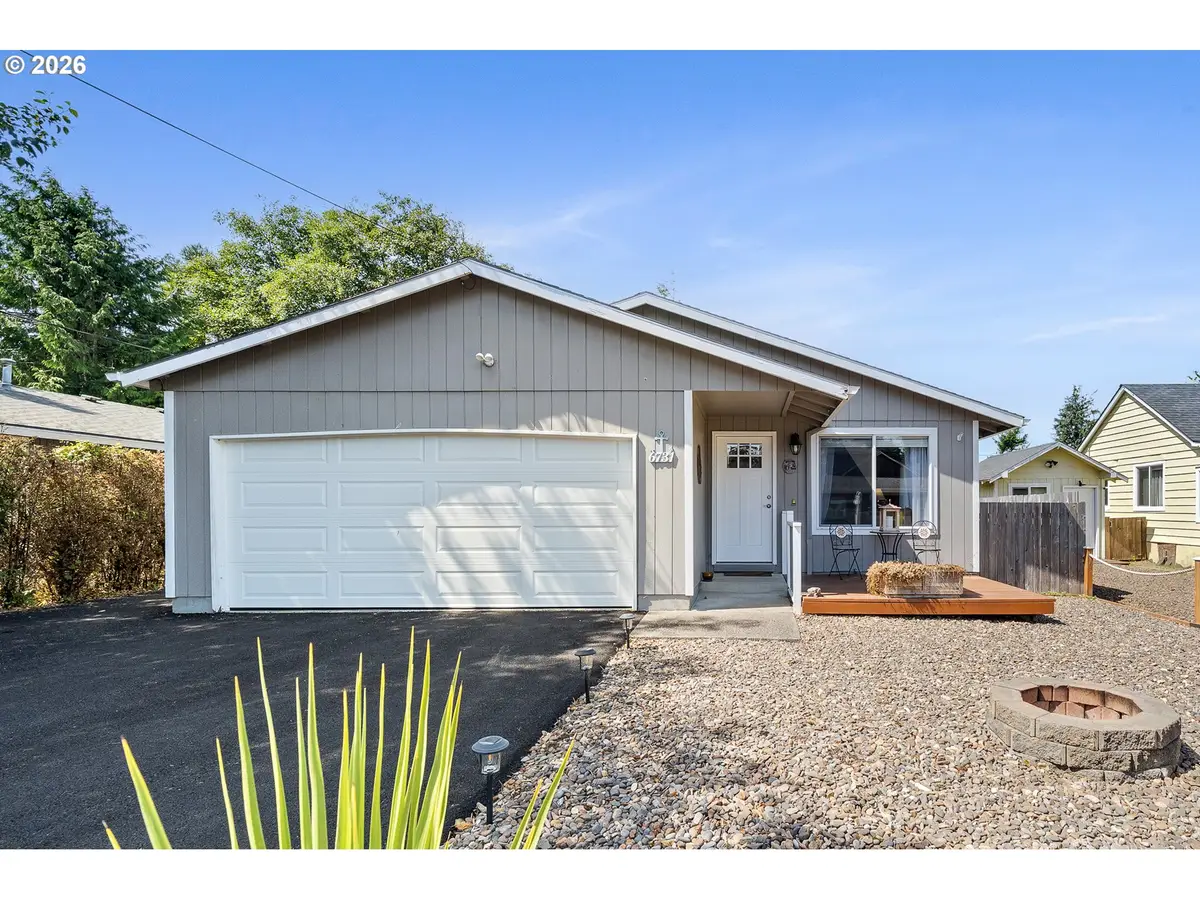 6731 SW Harbor Ave, Lincoln City, OR 97367 - #1