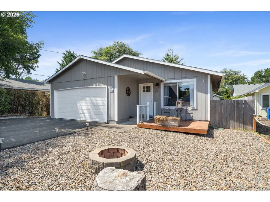 6731 SW Harbor Ave, Lincoln City, OR 97367 - #3