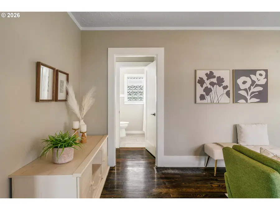 6010 SE Woodstock Blvd, Portland, OR 97206 - #3