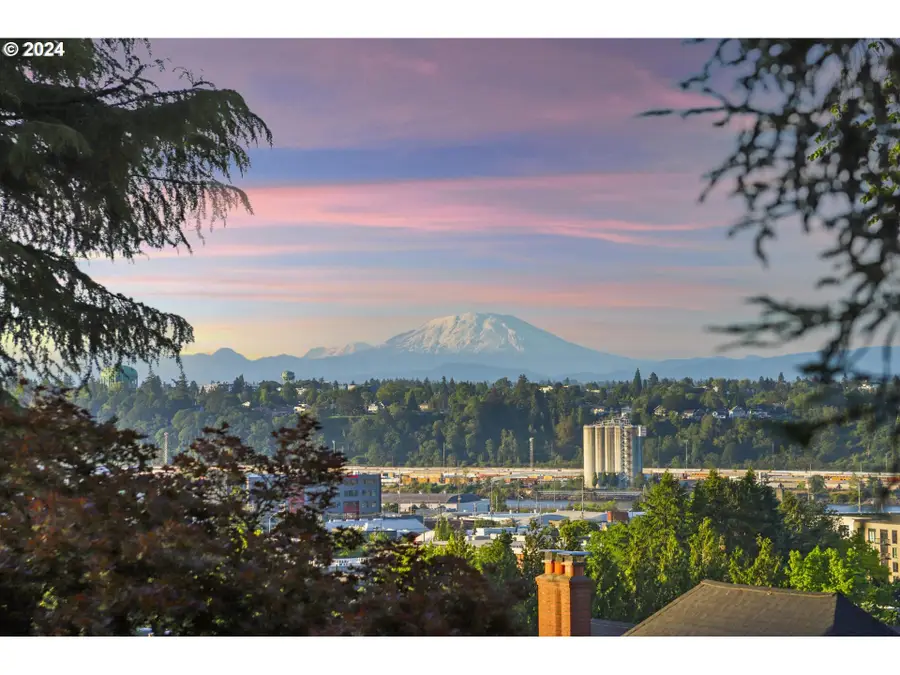 2514 NW Westover Rd, Portland, OR 97210 - #2