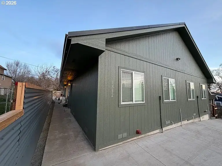 1433 Lakeview Ave, Klamath Falls, OR 97601 - #1