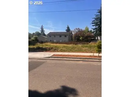 8770 SE Brooklyn St, Portland, OR 97266 - #1