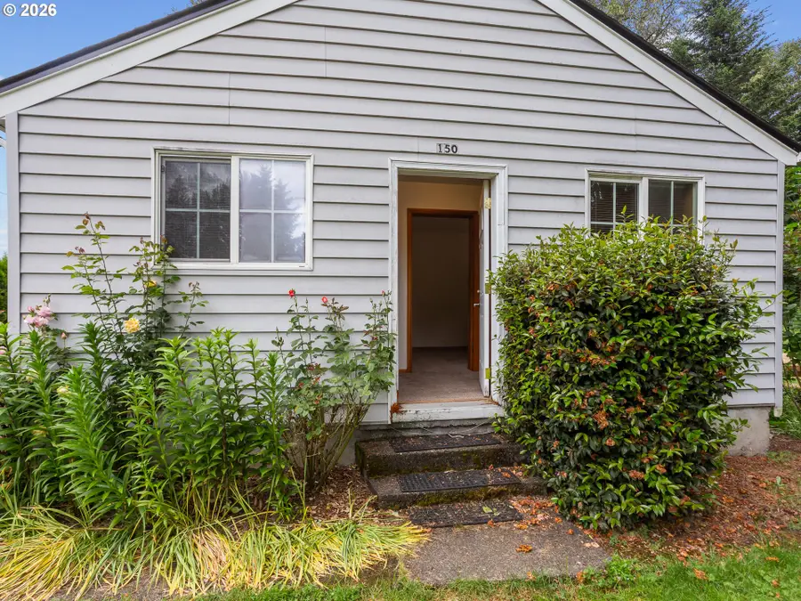 150 River Ln, Gladstone, OR 97027 - #3