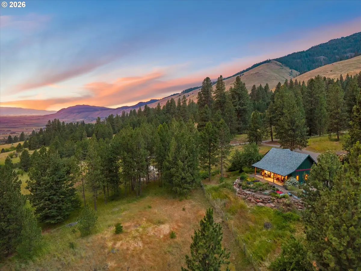 70170 Fletcher Ln, Cove, OR 97824 - #1