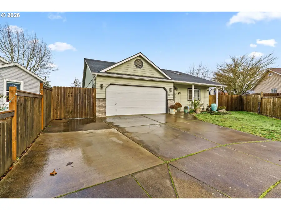 2503 Mangan St, Eugene, OR 97402 - Image #2