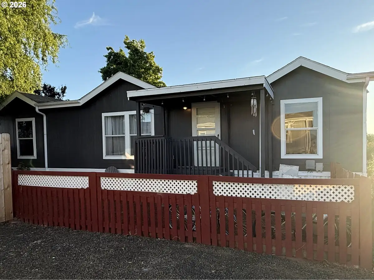 134 NW Anne Ave, Winston, OR 97496 - #1