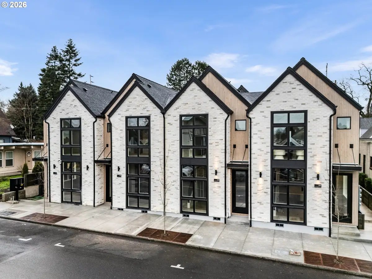 1911 Broadway St #4, Vancouver, WA 98663 - Image #1