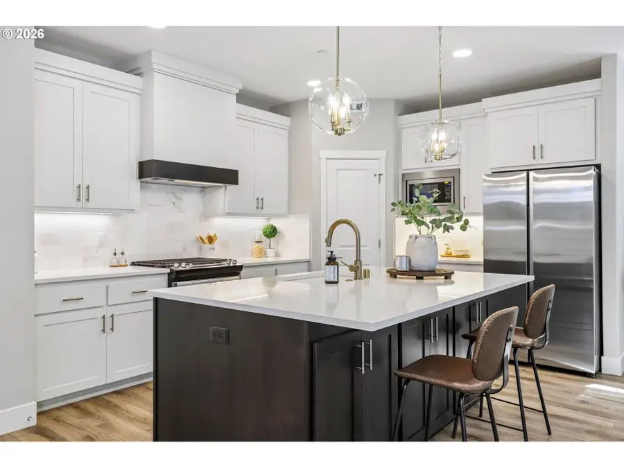 262 W Maple St, Washougal, WA 98671 - #3