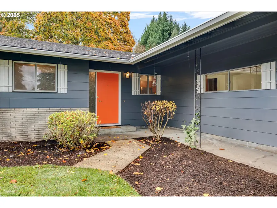 952 NE Arrington Rd, Hillsboro, OR 97124 - Image #3