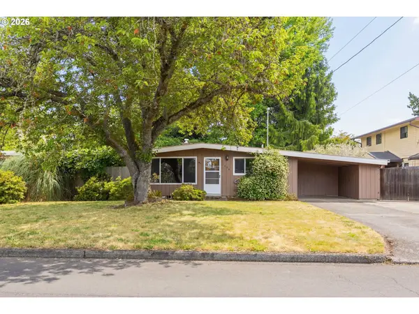 1430 Barton St, Eugene, OR 97404