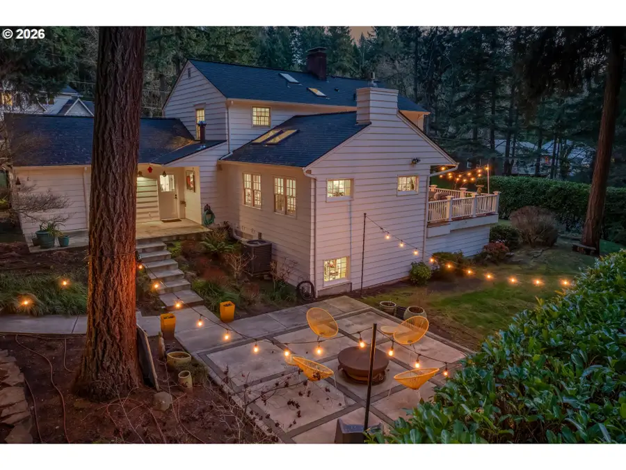 2825 Dellwood Dr, Lake Oswego, OR 97034 - Image #3