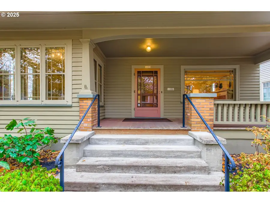 2033 SE 22nd Ave, Portland, OR 97214 - Image #3