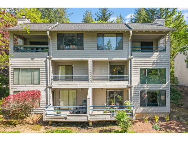 225 Cervantes Cir, LakeOswego, OR 97035