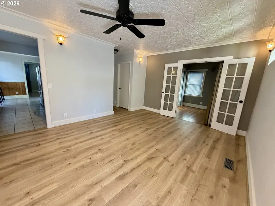 1275 Jefferson St, Eugene, OR 97402 - #3