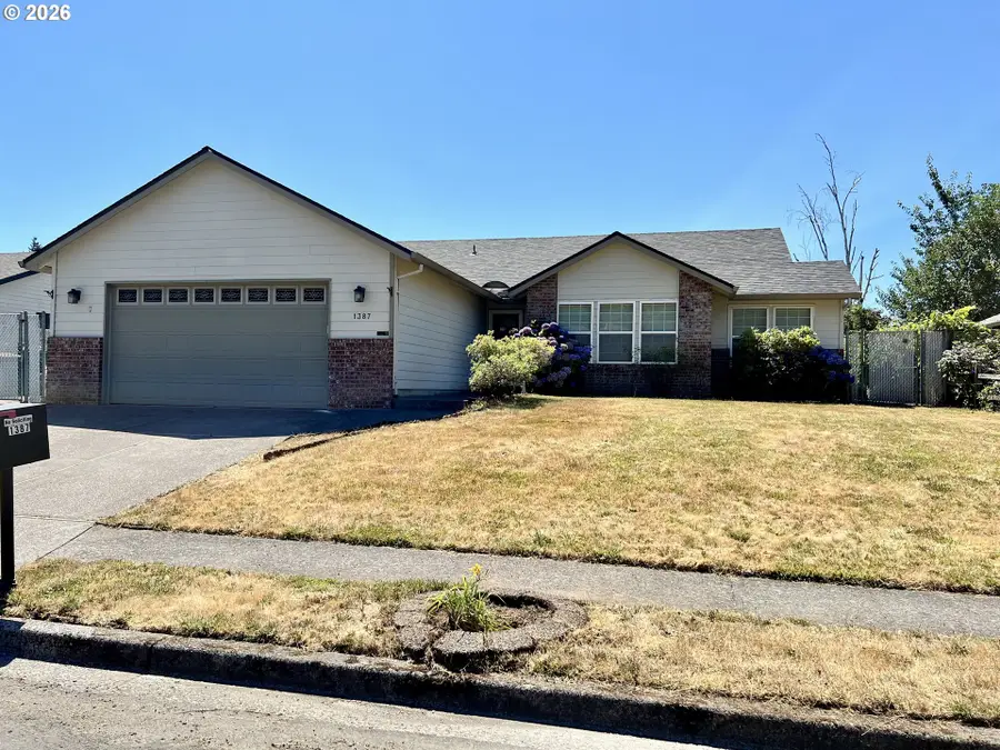 1387 SE Evans Loop, Troutdale, OR 97060 - #2