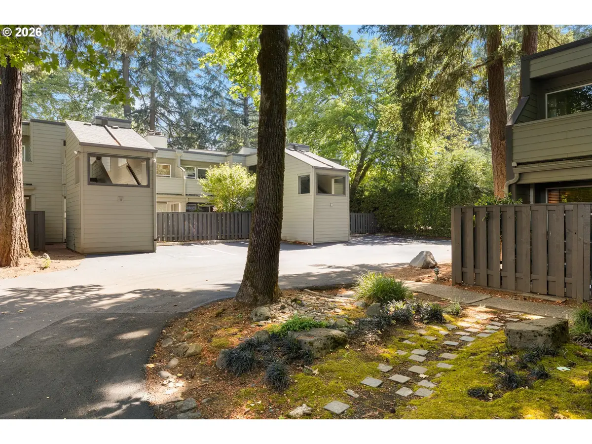 15938 Quarry Rd #B-3, Lake Oswego, OR 97035 - #1