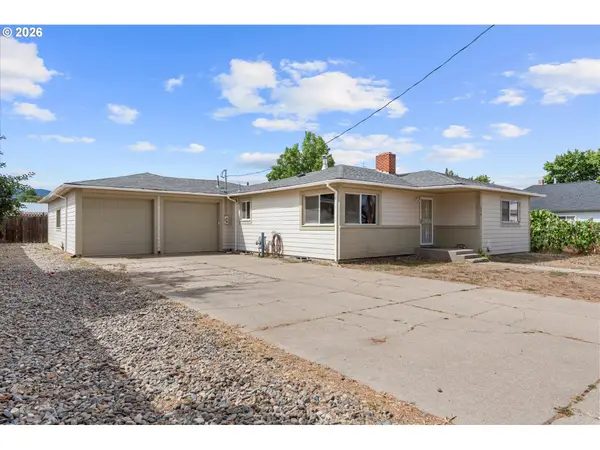 2945 6th St, BakerCity, OR 97814
