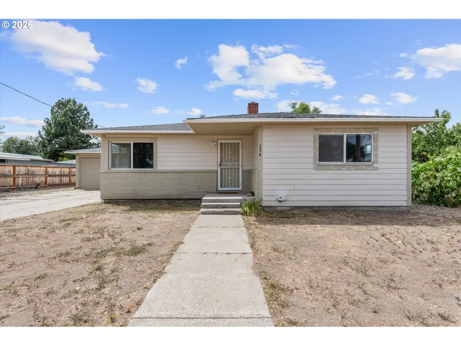 2945 6th St, Baker City, OR 97814 - #2
