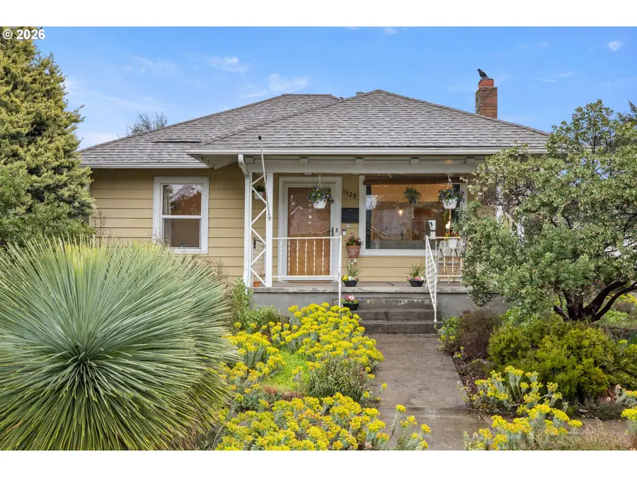1928 NE 63rd Ave, Portland, OR 97213 - #2