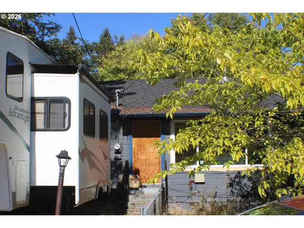 721 NE Christian St, MyrtleCreek, OR 97457