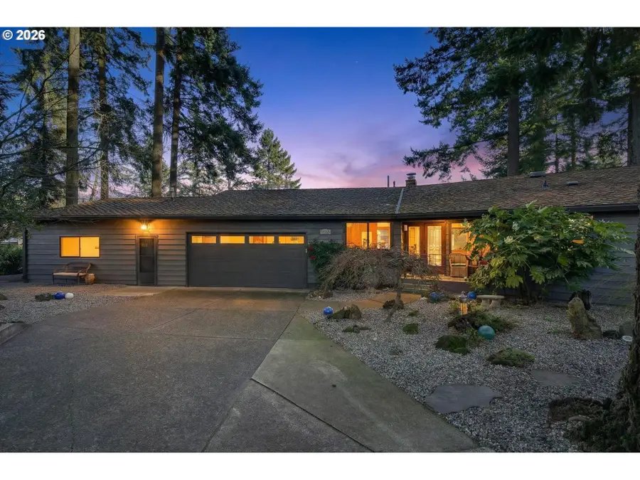 17542 Kirkwood Rd, Gladstone, OR 97027 - #2