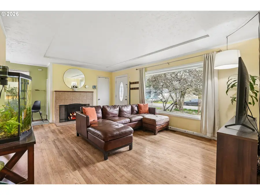 13314 SE Bush St, Portland, OR 97236 - #3