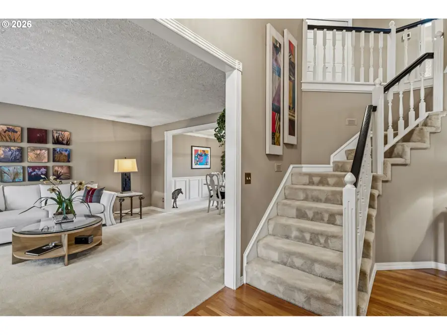 6108 SW Kruse Ridge Dr, Portland, OR 97219 - #3