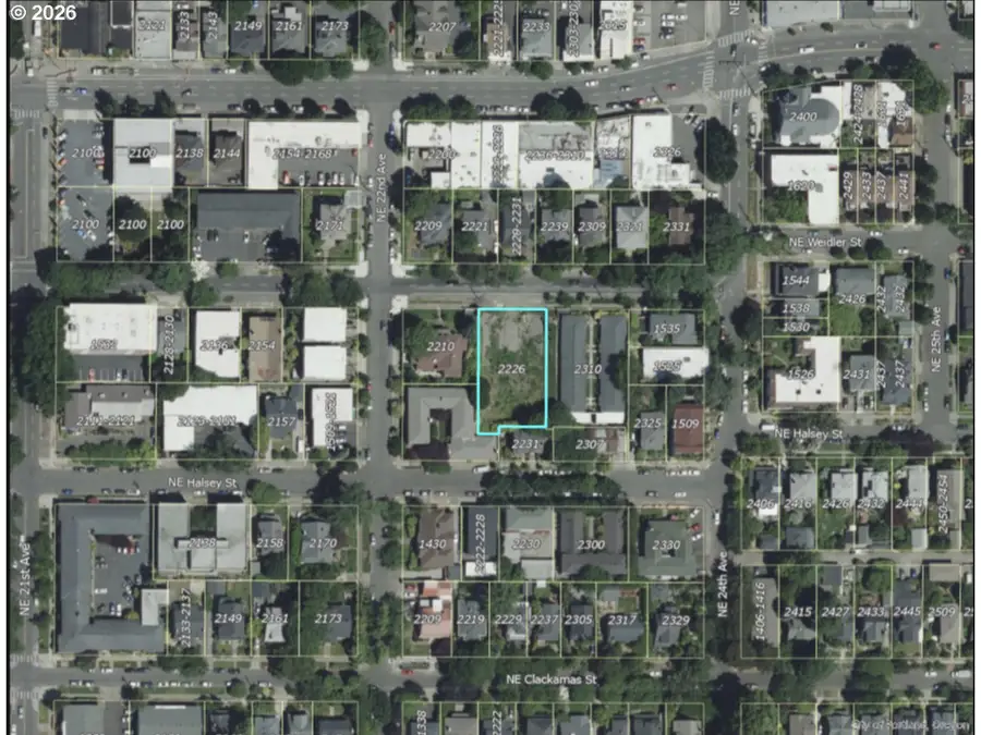 2226 NE Weidler St, Portland, OR 97232 - #2