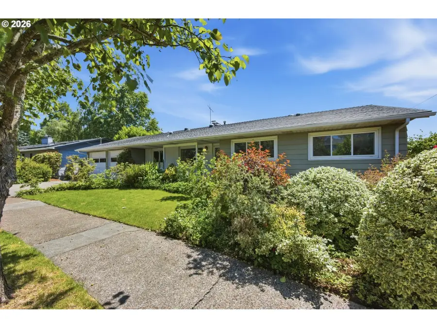 7202 SW Nevada Ter, Portland, OR 97219 - #2