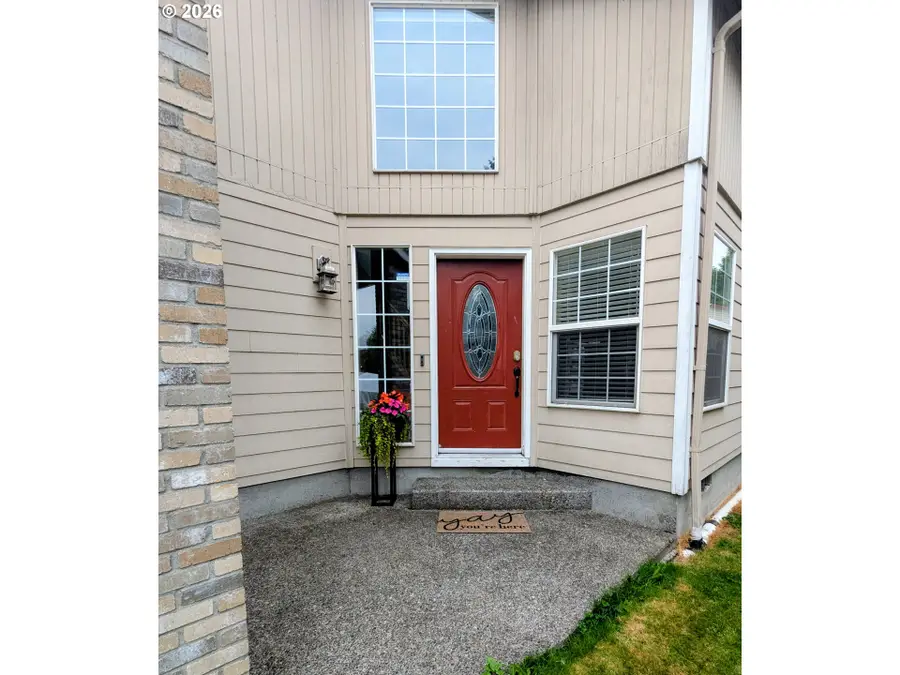 2439 Mulberry Ave, Longview, WA 98632 - #2