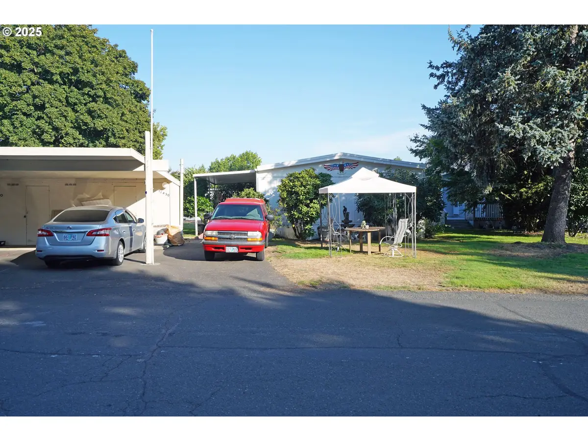 12430 N South Shore Ave, Portland, OR 97217 - #1