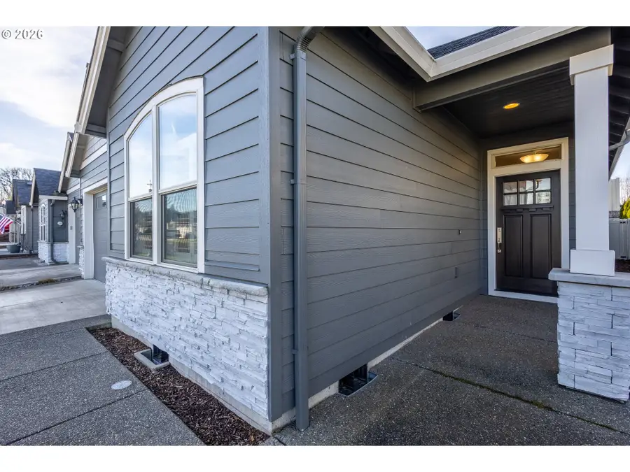 17322 NE 17th Ave, Ridgefield, WA 98642 - Image #2