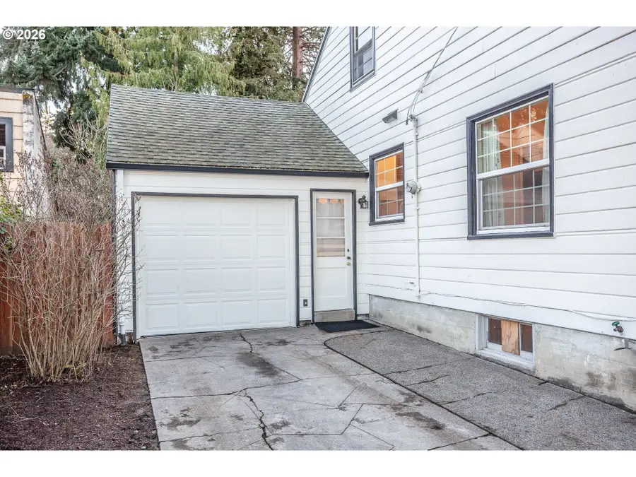 9436 NE Prescott St, Portland, OR 97220 - #3