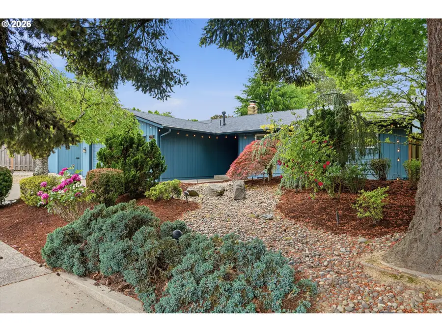 11765 SW Springwood Dr, Portland, OR 97223 - #2