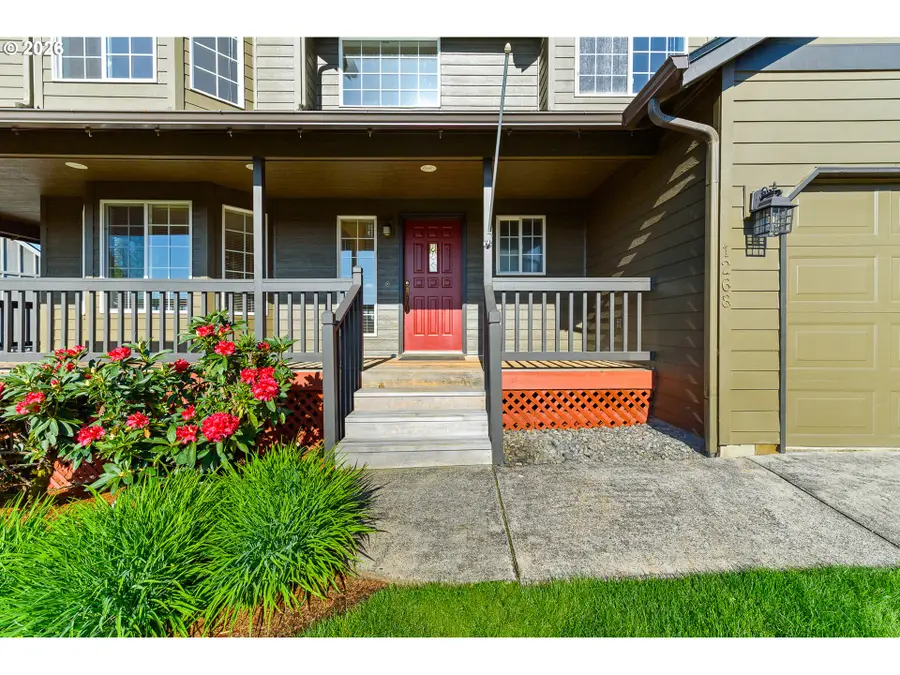 1268 E Spencer Ct, La Center, WA 98629 - #2