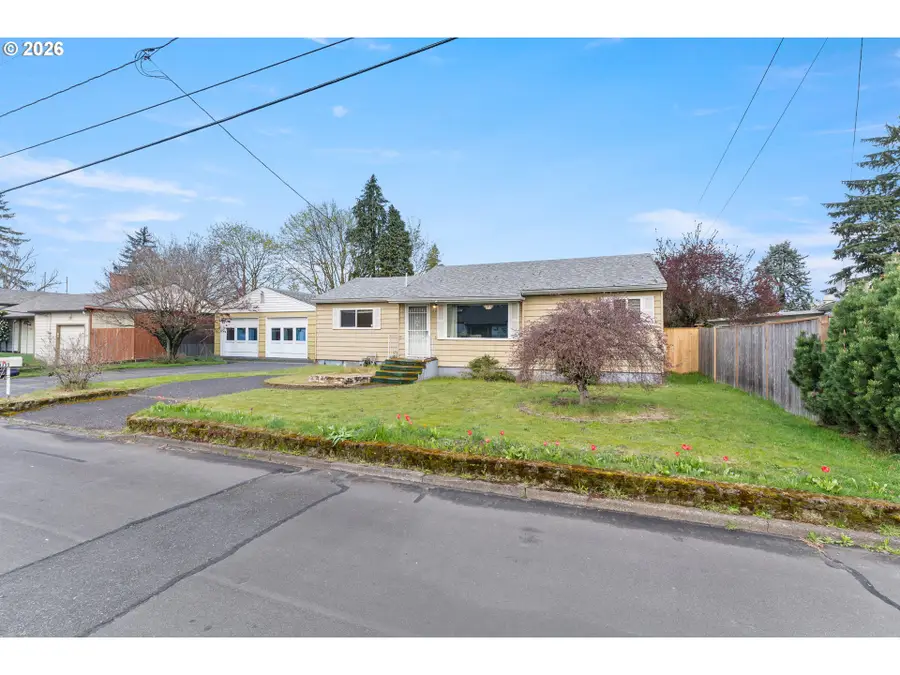 18335 NE Flanders St, Portland, OR 97230 - #2