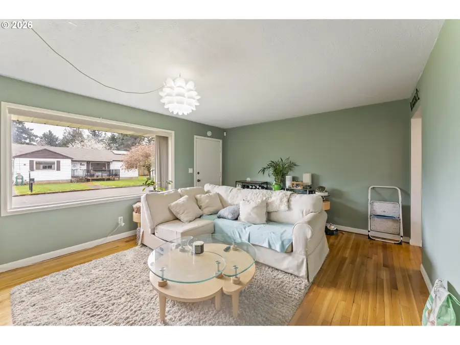 18335 NE Flanders St, Portland, OR 97230 - #3