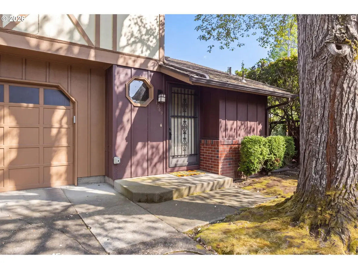 1369 City View St, Eugene, OR 97402 - #1