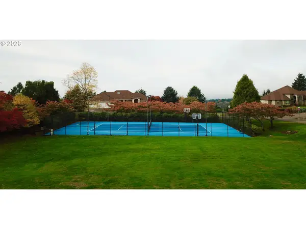 NE 245th Ct, BrushPrairie, WA 98606