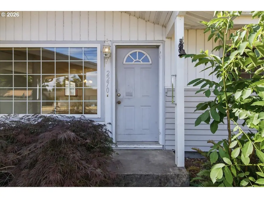 2270 Hoyt St Se, Salem, OR 97302 - #3
