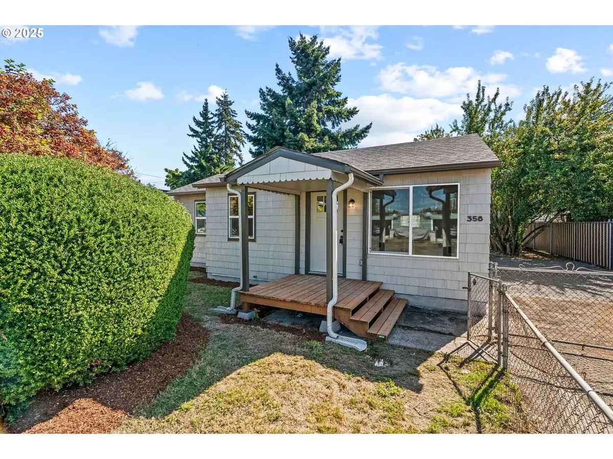 358 Cypress St, Longview, WA 98632 - Image #1