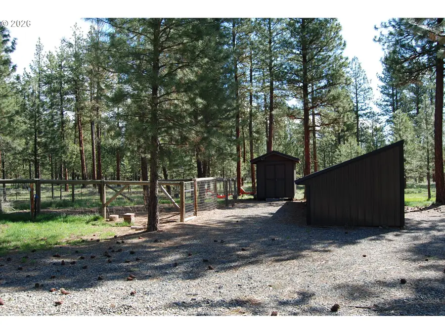 38987 Deer Creek Rd, Hereford, OR 97814 - #2