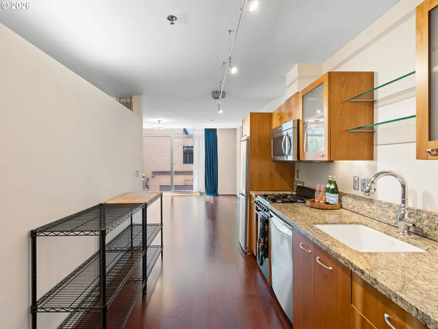 1221 SW 10th Ave #316, Portland, OR 97205 - #3