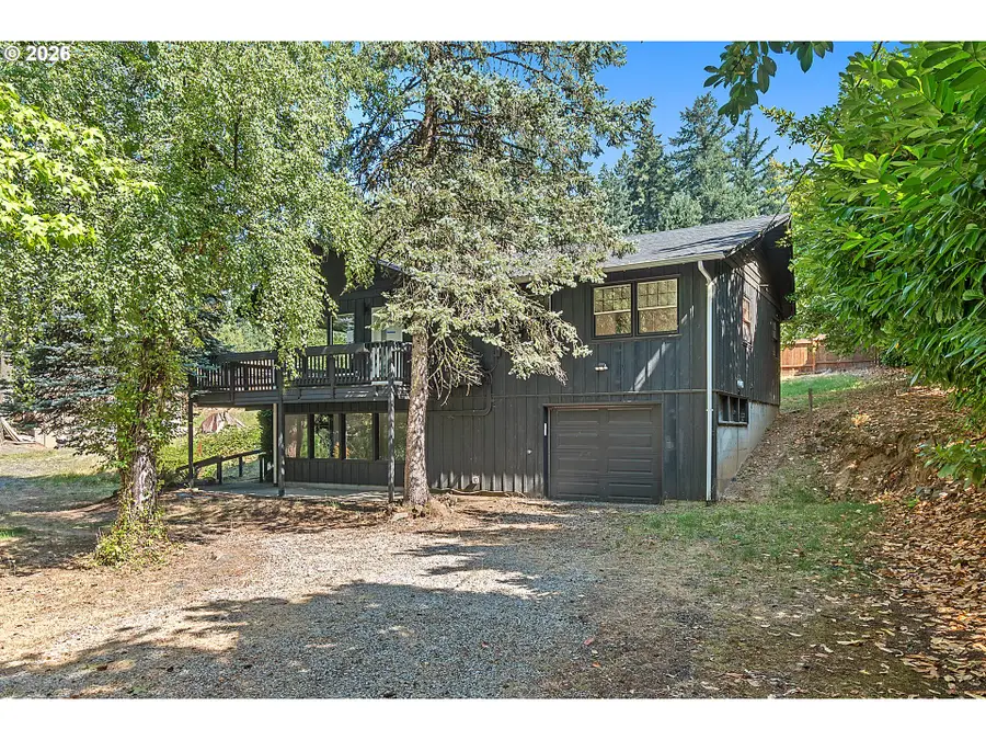 9637 SW Spring Crest Dr, Portland, OR 97225 - #2