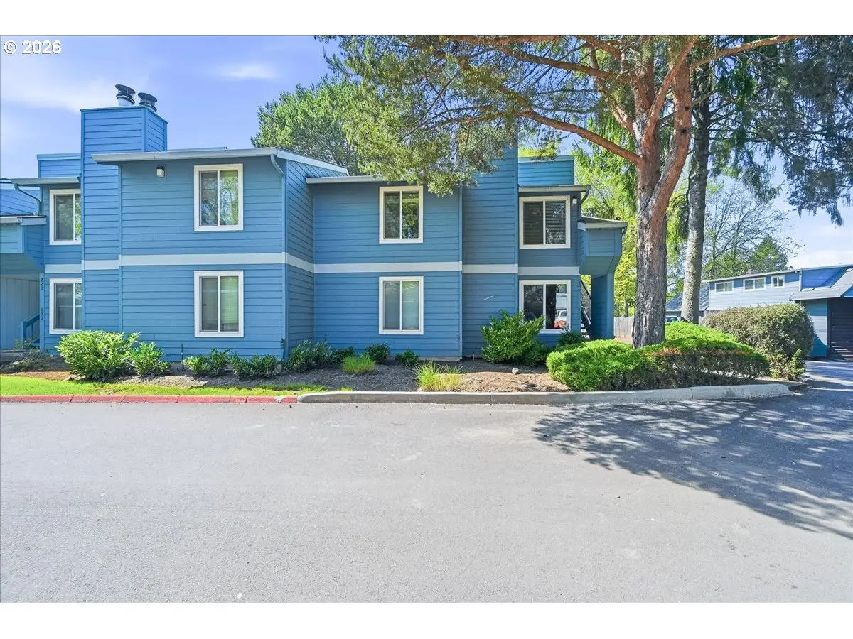 2330 SE Brookwood Ave #221, Hillsboro, OR 97123 - #1
