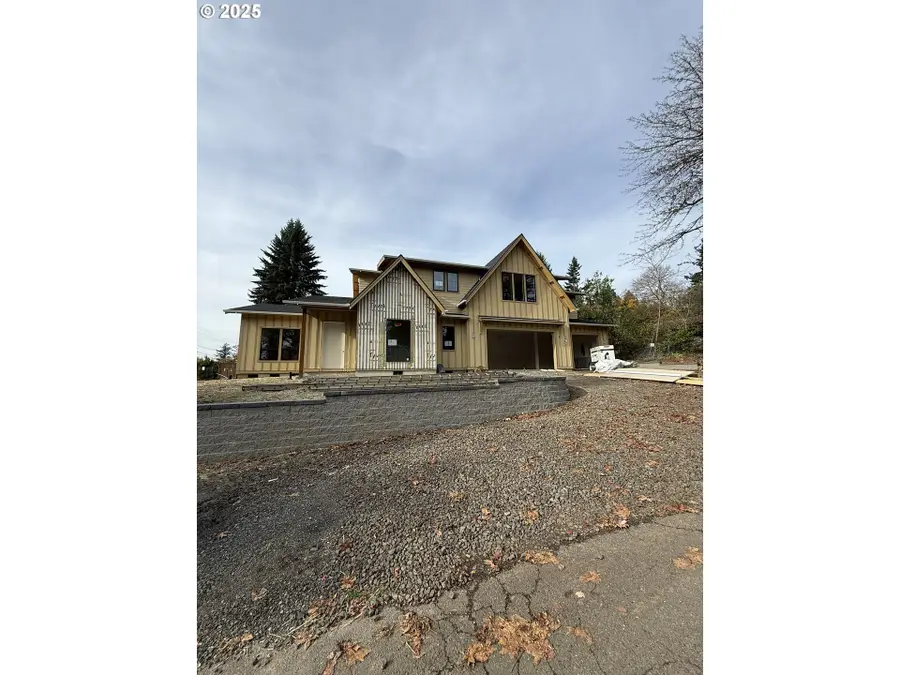 12850 Alto Park Rd, Lake Oswego, OR 97034 - Image #2