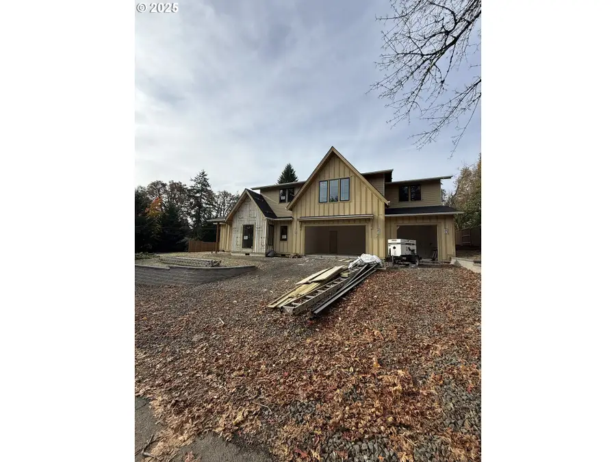 12850 Alto Park Rd, Lake Oswego, OR 97034 - Image #3