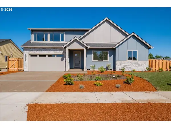 2110 Nighthawk Ave, Stayton, OR 97383