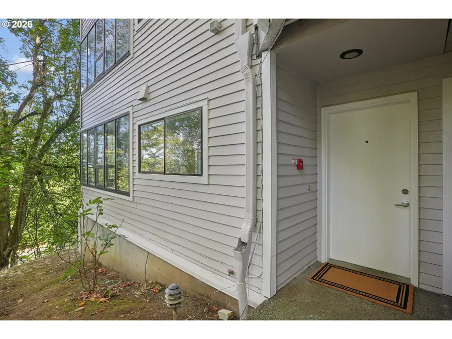 48 Eagle Crest Dr #2E, Lake Oswego, OR 97035 - #2