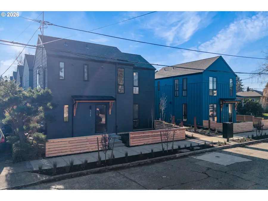 5498 SE Boise St, Portland, OR 97206 - #2